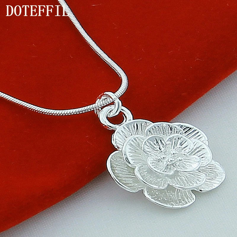 Romance Bloom – Silver Rose Pendant