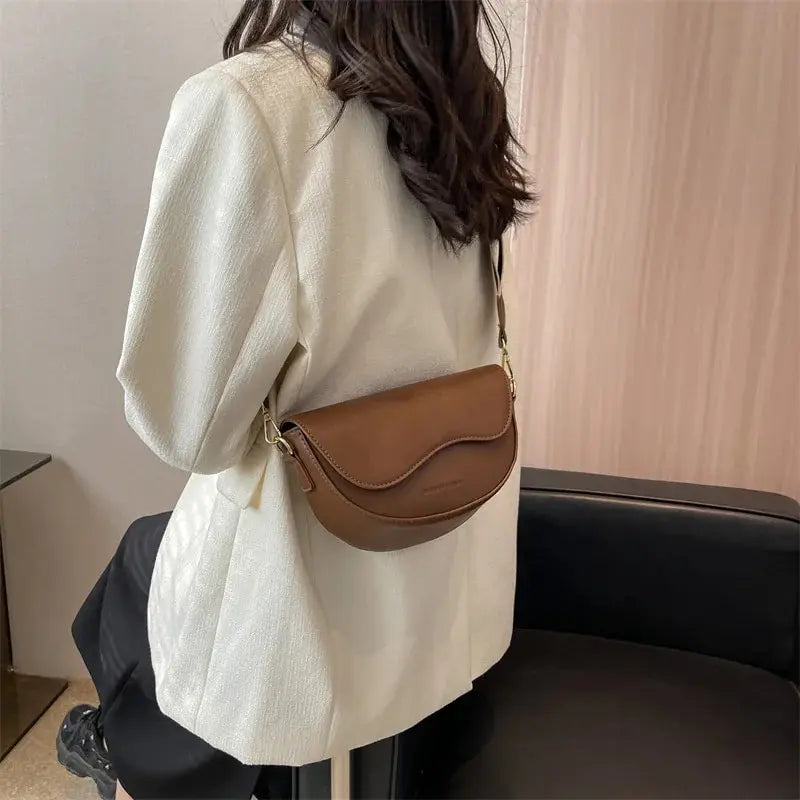 Vintage Saddle Shoulder Bag