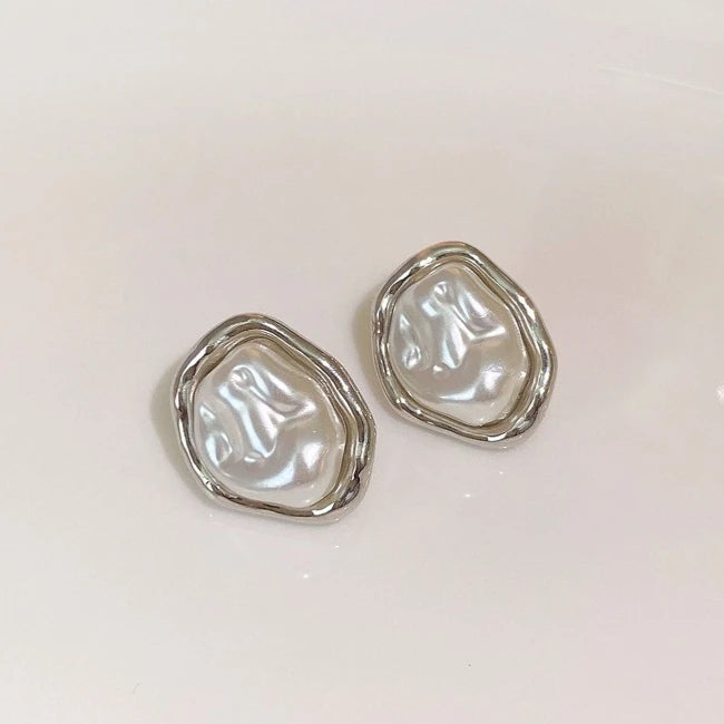 Nova Drop Earrings