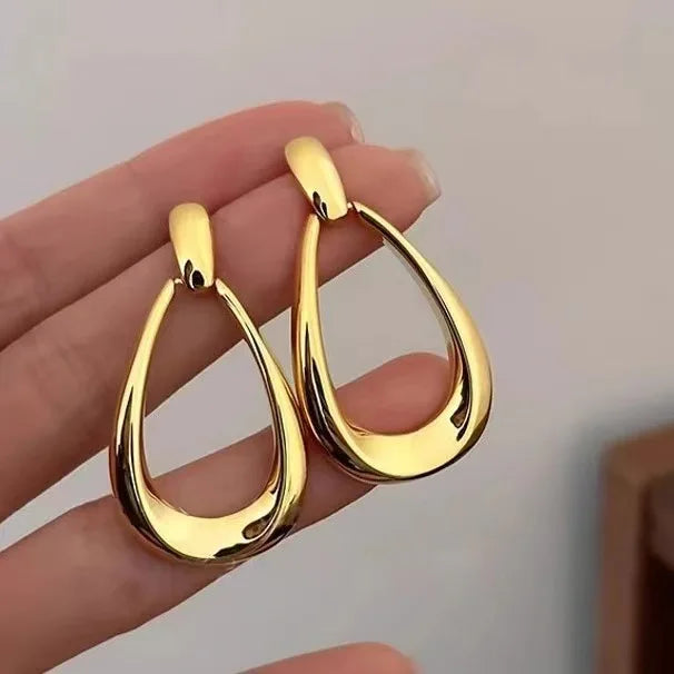 Nova Drop Earrings