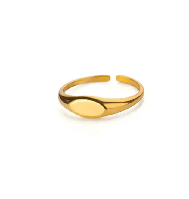 Golden Vow™ Geometric Ring