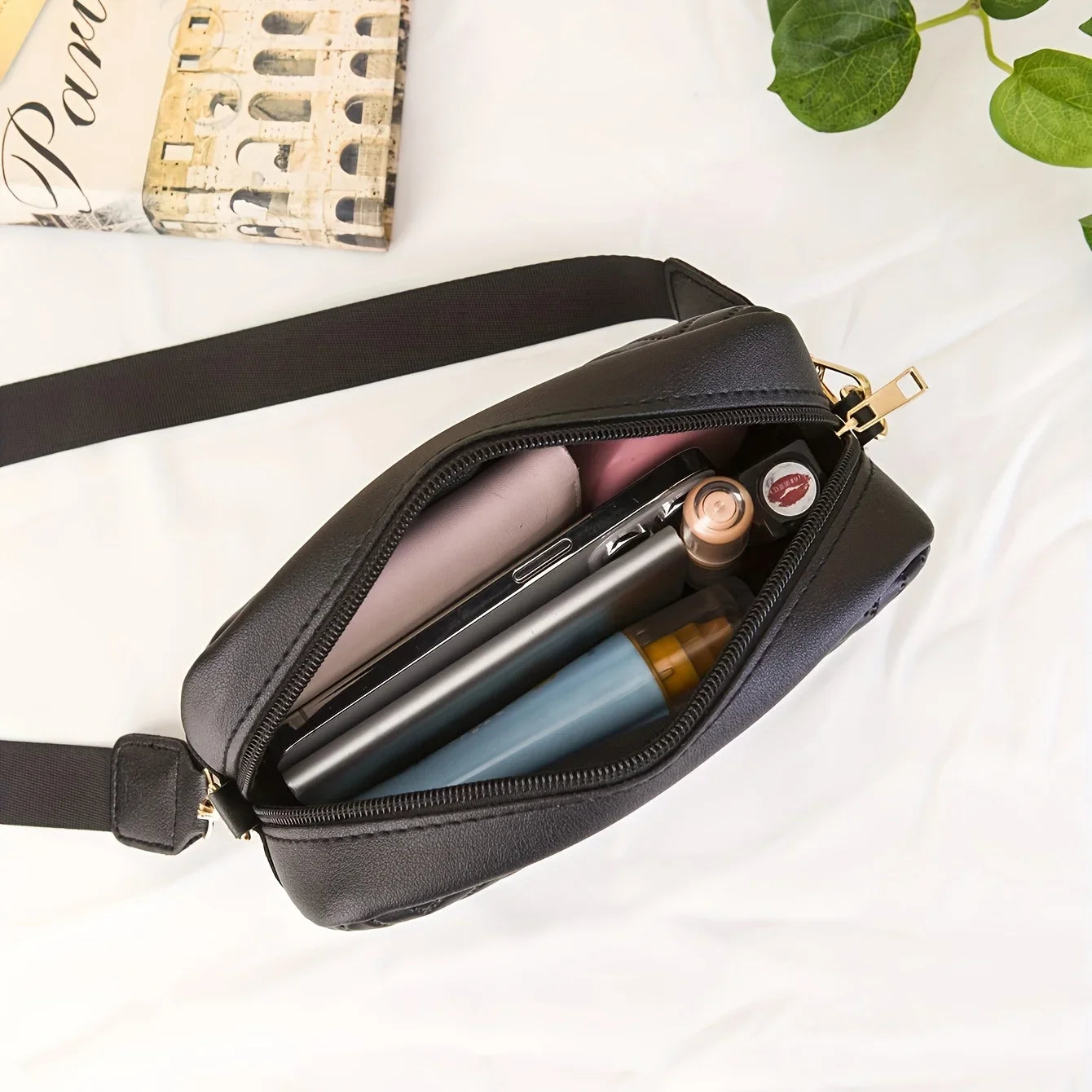 Minimalist Geometric Clutch